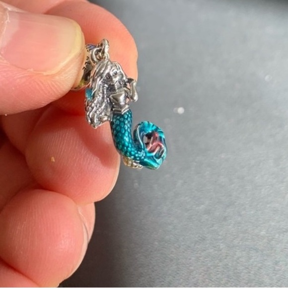 NWOT Pandora x Disney Little Mermaid Ariel Dangle Charm - 792695C01 - Picture 7 of 16